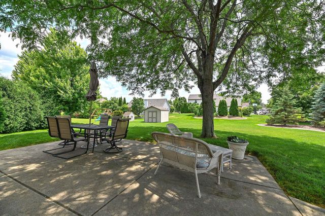 2191 W Hope LANE, Oak Creek, WI 53154