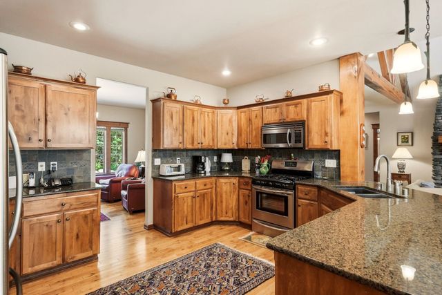 34119 N Regal Ln, Deer Park, WA 99006