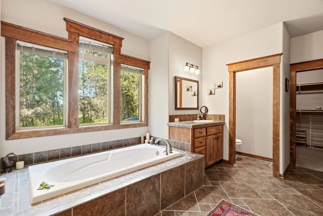 34119 N Regal Ln, Deer Park, WA 99006