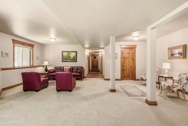 34119 N Regal Ln, Deer Park, WA 99006