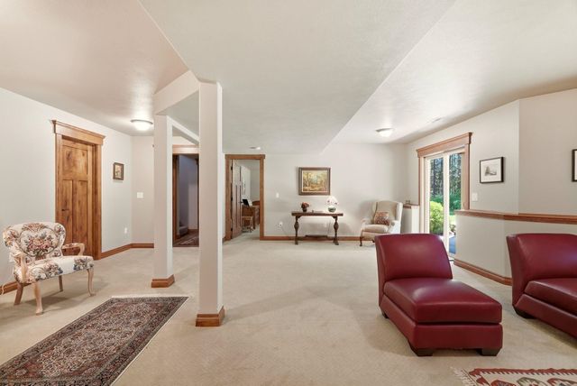 34119 N Regal Ln, Deer Park, WA 99006