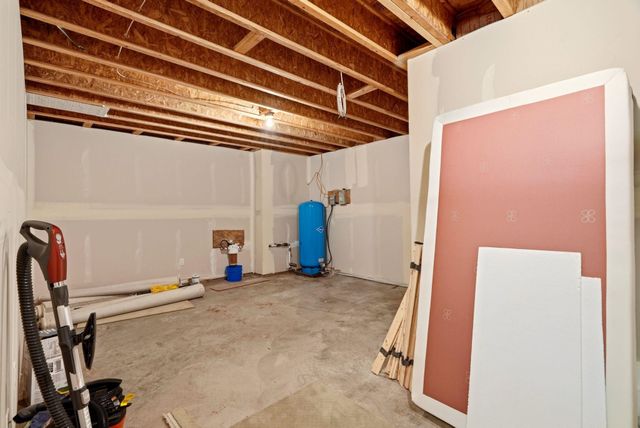 34119 N Regal Ln, Deer Park, WA 99006