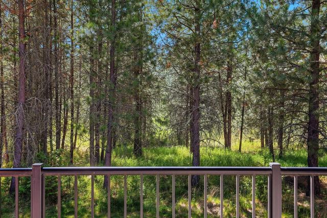 34119 N Regal Ln, Deer Park, WA 99006