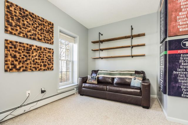 713 Central Ave Apt 1, Dover, NH 03820