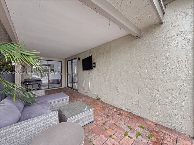 19649 Back Nine Dr, Boca Raton, FL 33498