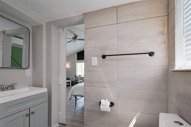 05114 Grantwood Street, Houston, TX 77004