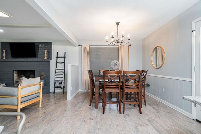 1302 Dennis, Longview, TX 75605