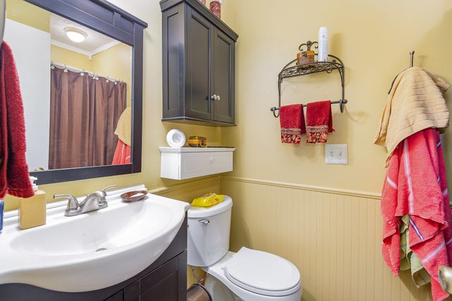 703 Lucien Dr, Goodlettsville, TN 37072
