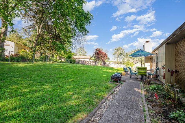 703 Lucien Dr, Goodlettsville, TN 37072