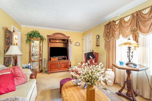 703 Lucien Dr, Goodlettsville, TN 37072