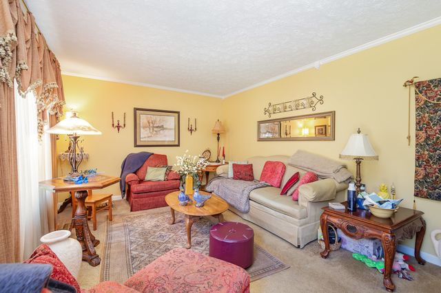 703 Lucien Dr, Goodlettsville, TN 37072