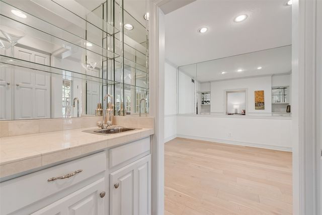 4649 N O Connor Road, Irving, TX 75062