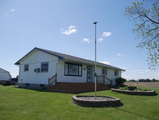 1992 N 7 Mile Road, Pinconning, MI 48650