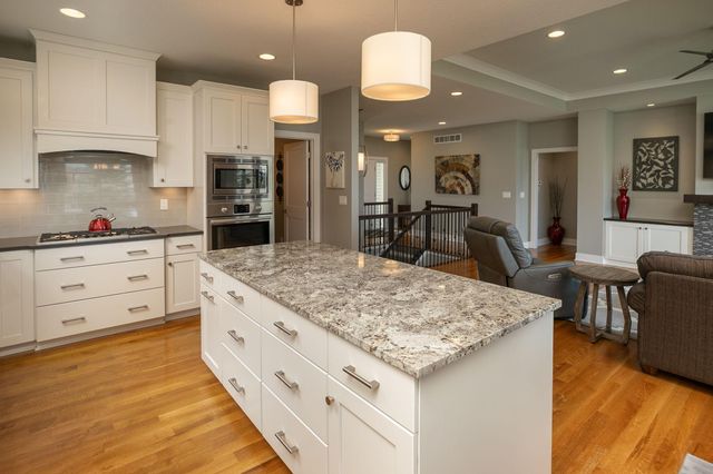 3396 Weston Court SW, Rochester, MN 55902