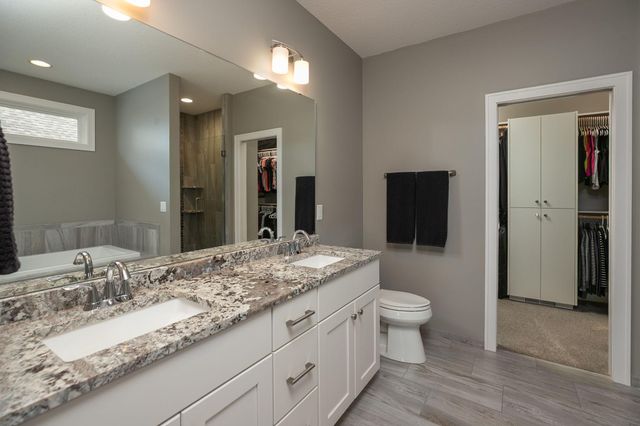3396 Weston Court SW, Rochester, MN 55902