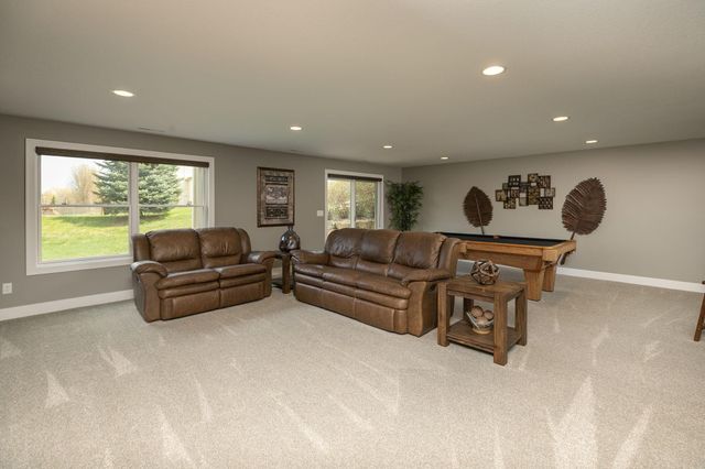 3396 Weston Court SW, Rochester, MN 55902