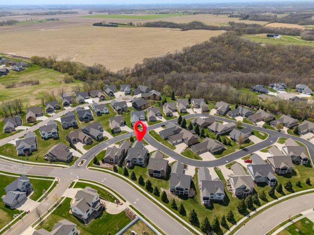 3396 Weston Court SW, Rochester, MN 55902