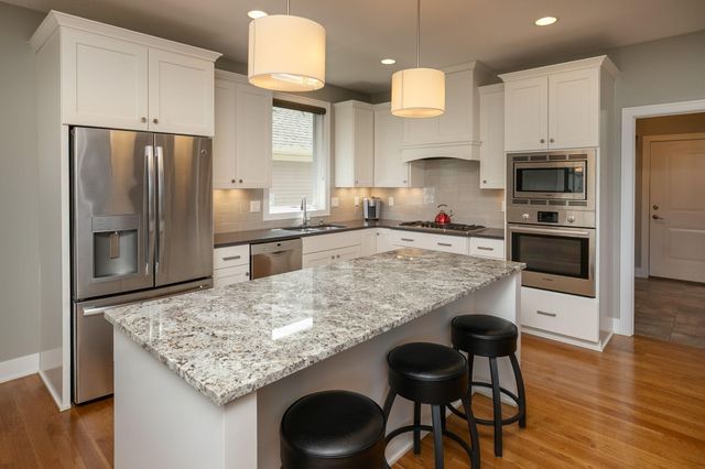 3396 Weston Court SW, Rochester, MN 55902