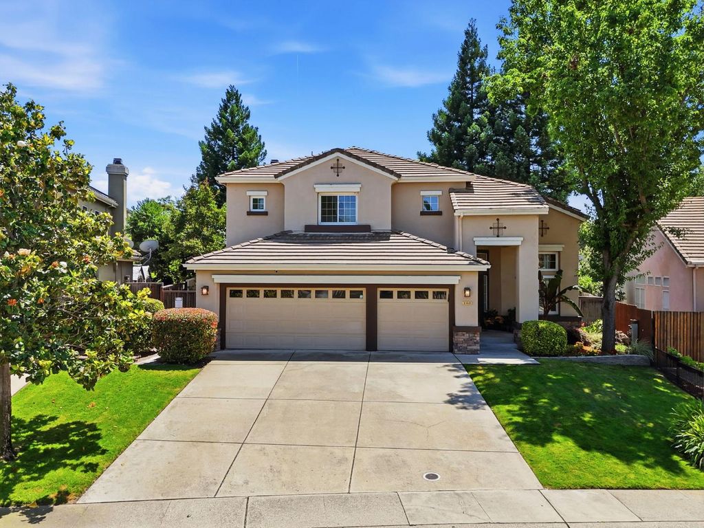 3140 Sceptre Dr, Rocklin, CA 95765