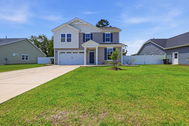 124 Little Cedar Dr., Loris, SC 29569