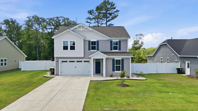 124 Little Cedar Dr., Loris, SC 29569