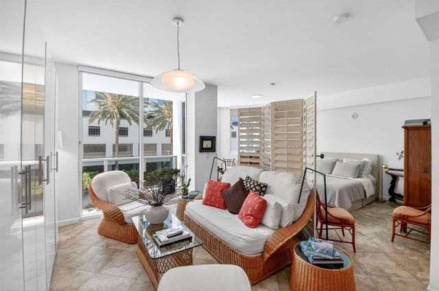 1617 N Flagler Drive 304, West Palm Beach, FL 33407