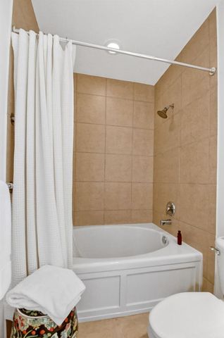 1617 N Flagler Drive 304, West Palm Beach, FL 33407
