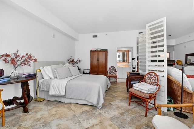 1617 N Flagler Drive 304, West Palm Beach, FL 33407