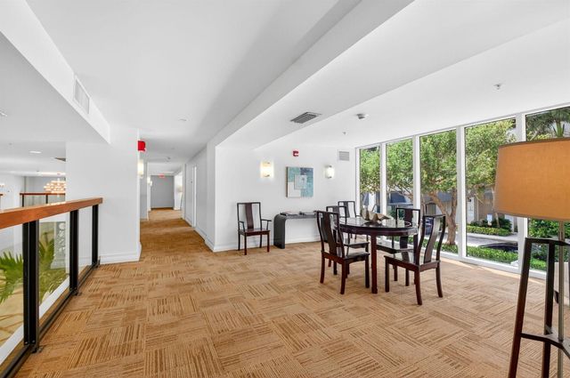 1617 N Flagler Drive 304, West Palm Beach, FL 33407