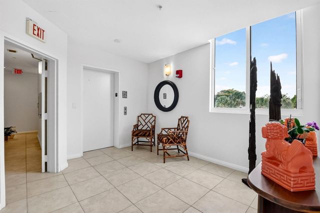 1617 N Flagler Drive 304, West Palm Beach, FL 33407