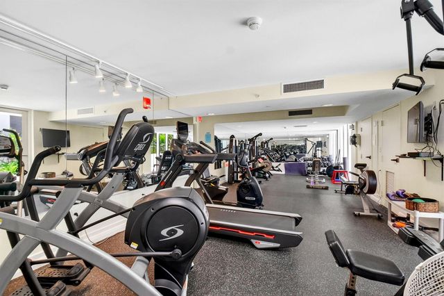 1617 N Flagler Drive 304, West Palm Beach, FL 33407
