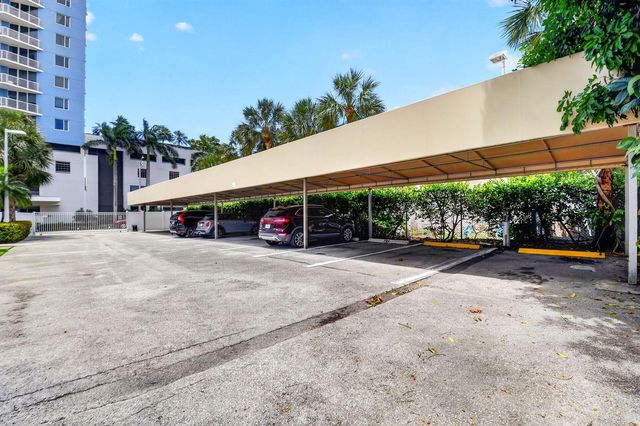 1617 N Flagler Drive 304, West Palm Beach, FL 33407
