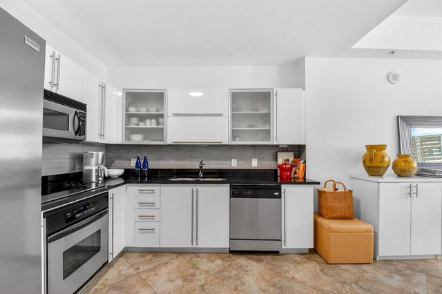 1617 N Flagler Drive 304, West Palm Beach, FL 33407