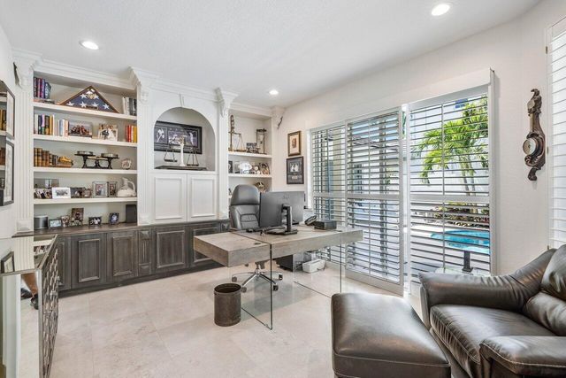 6379 Avalon Pointe Court, Boca Raton, FL 33496