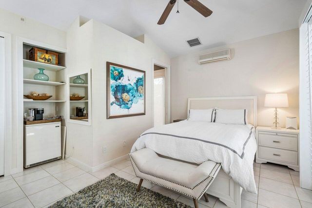 6379 Avalon Pointe Court, Boca Raton, FL 33496
