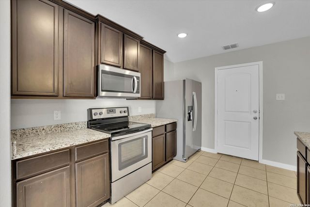 6346 DAISY WAY, New Braunfels, TX 78132