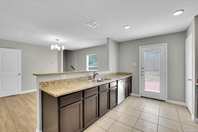 6346 DAISY WAY, New Braunfels, TX 78132