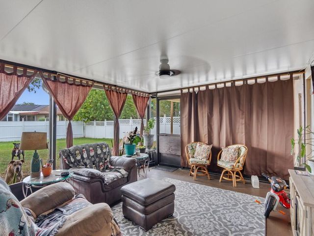 3118 Old Edwards Road, Fort Pierce, FL 34981