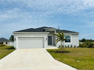 154 WHITE PINE DRIVE, Rotonda West, FL 33947