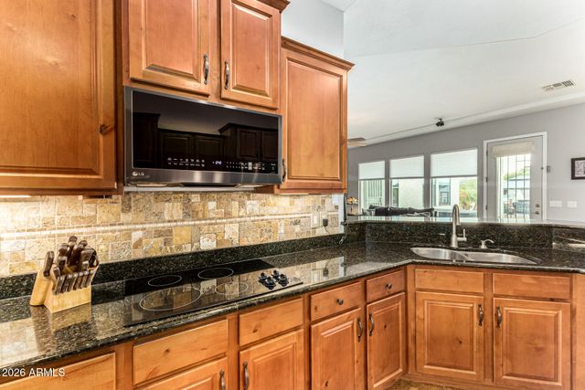 22909 W SIERRA RIDGE Way, Wittmann, AZ 85361