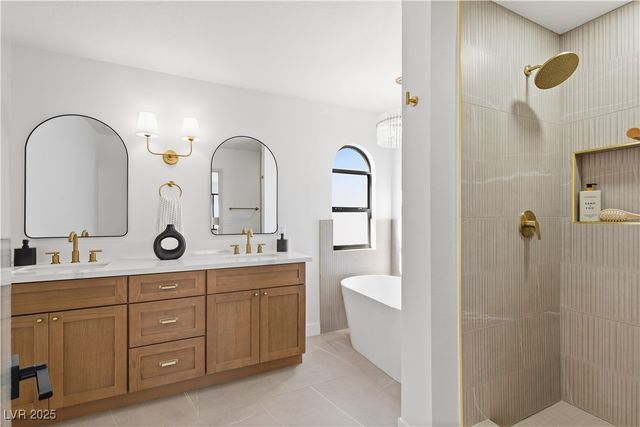 9504 Cliff View Way, Las Vegas, NV 89117