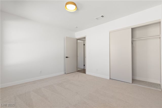 9504 Cliff View Way, Las Vegas, NV 89117