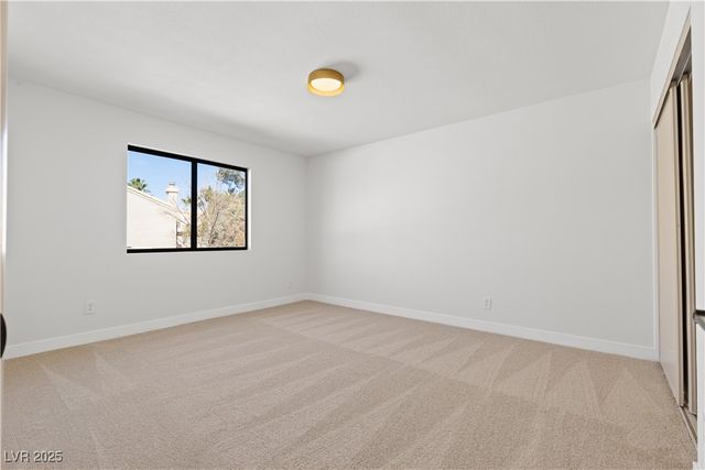 9504 Cliff View Way, Las Vegas, NV 89117