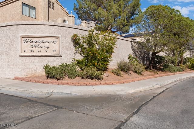 9504 Cliff View Way, Las Vegas, NV 89117