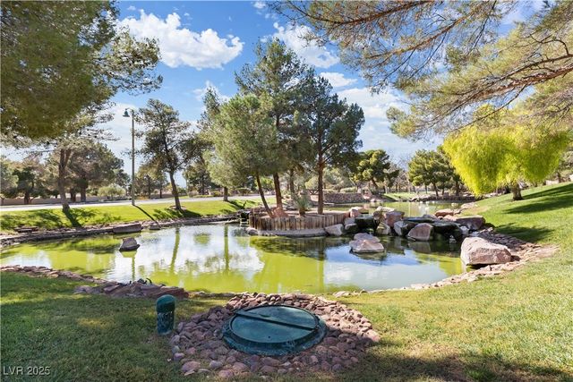 9504 Cliff View Way, Las Vegas, NV 89117