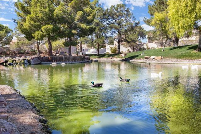 9504 Cliff View Way, Las Vegas, NV 89117