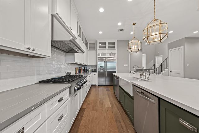 4915 Cheena Drive, Houston, TX 77096