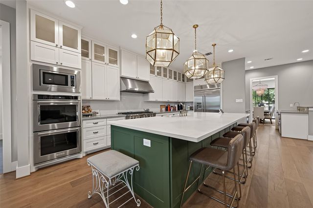 4915 Cheena Drive, Houston, TX 77096
