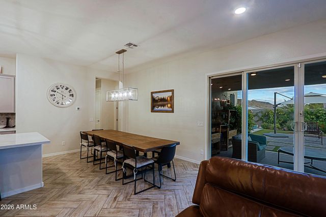 4941 W LA PUENTA Avenue, Laveen, AZ 85339