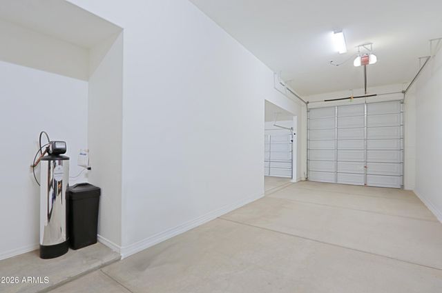 4941 W LA PUENTA Avenue, Laveen, AZ 85339